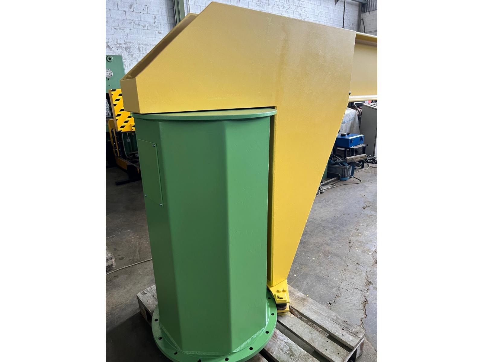 Gru a colonna elephant  6000 x altezza 4000mm  senza paranco