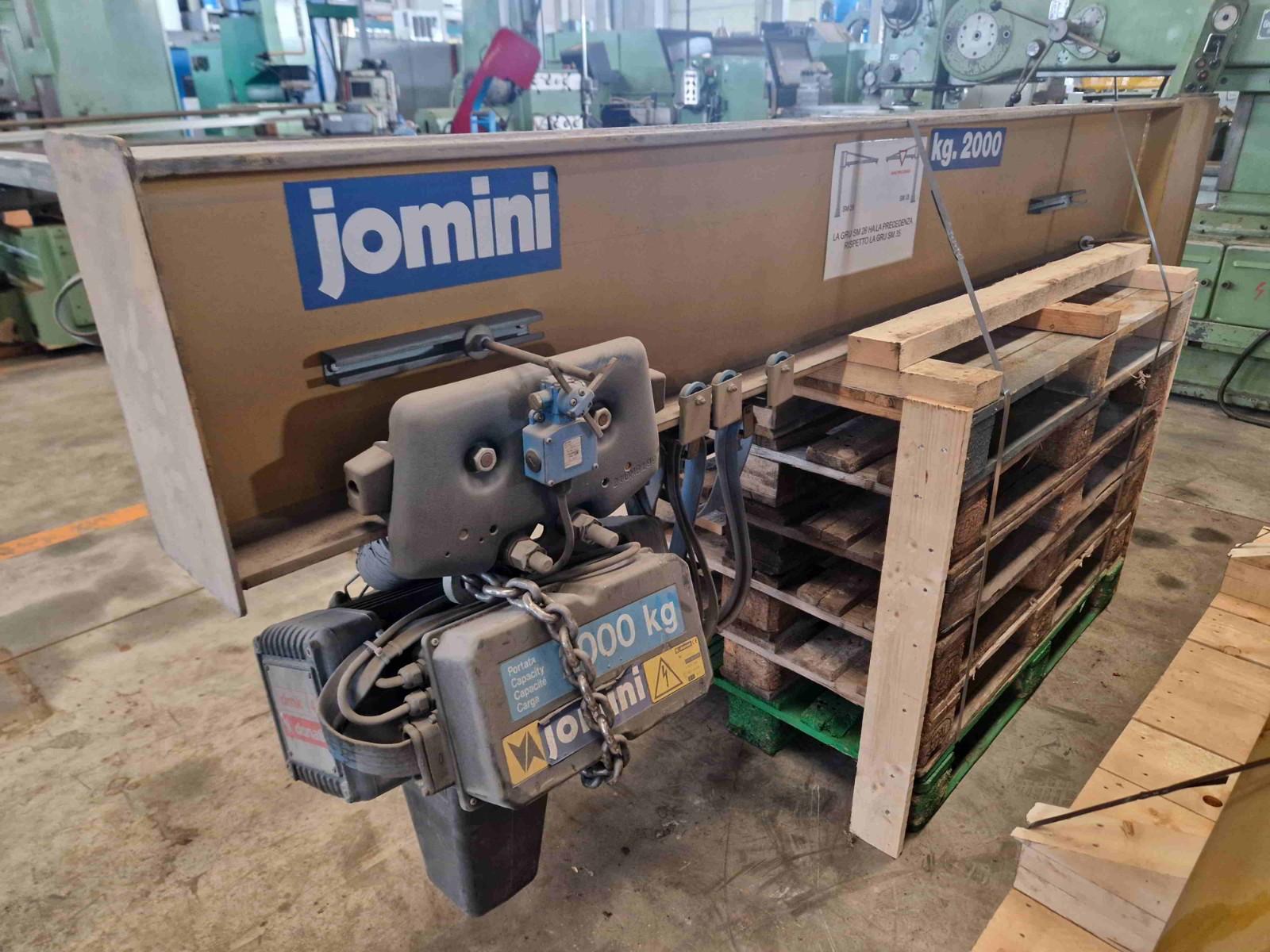 GRU A COLONNA JOMINI GBCT PORTATA 2.000 KG