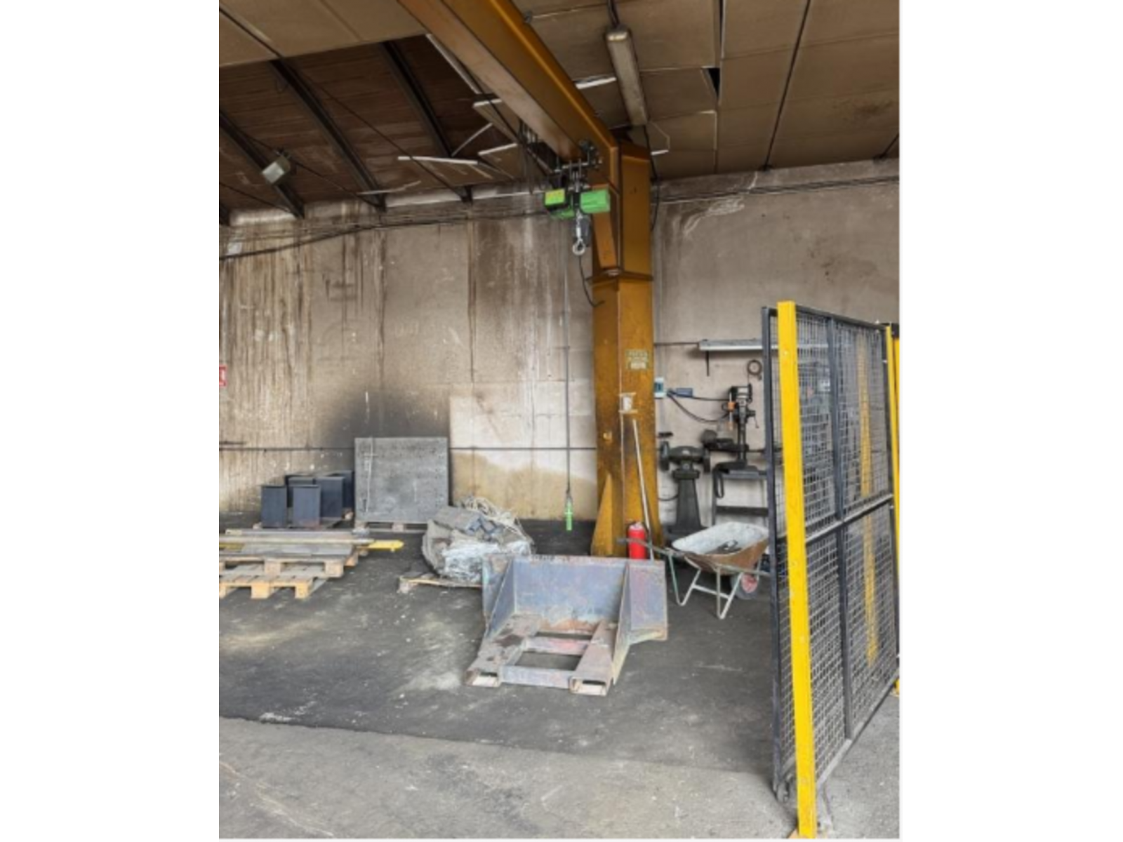 GRU A COLONNA -PURICELLI- TRAVE TIRANTATA- P.TA 1000KG - H 4M -L.6M
