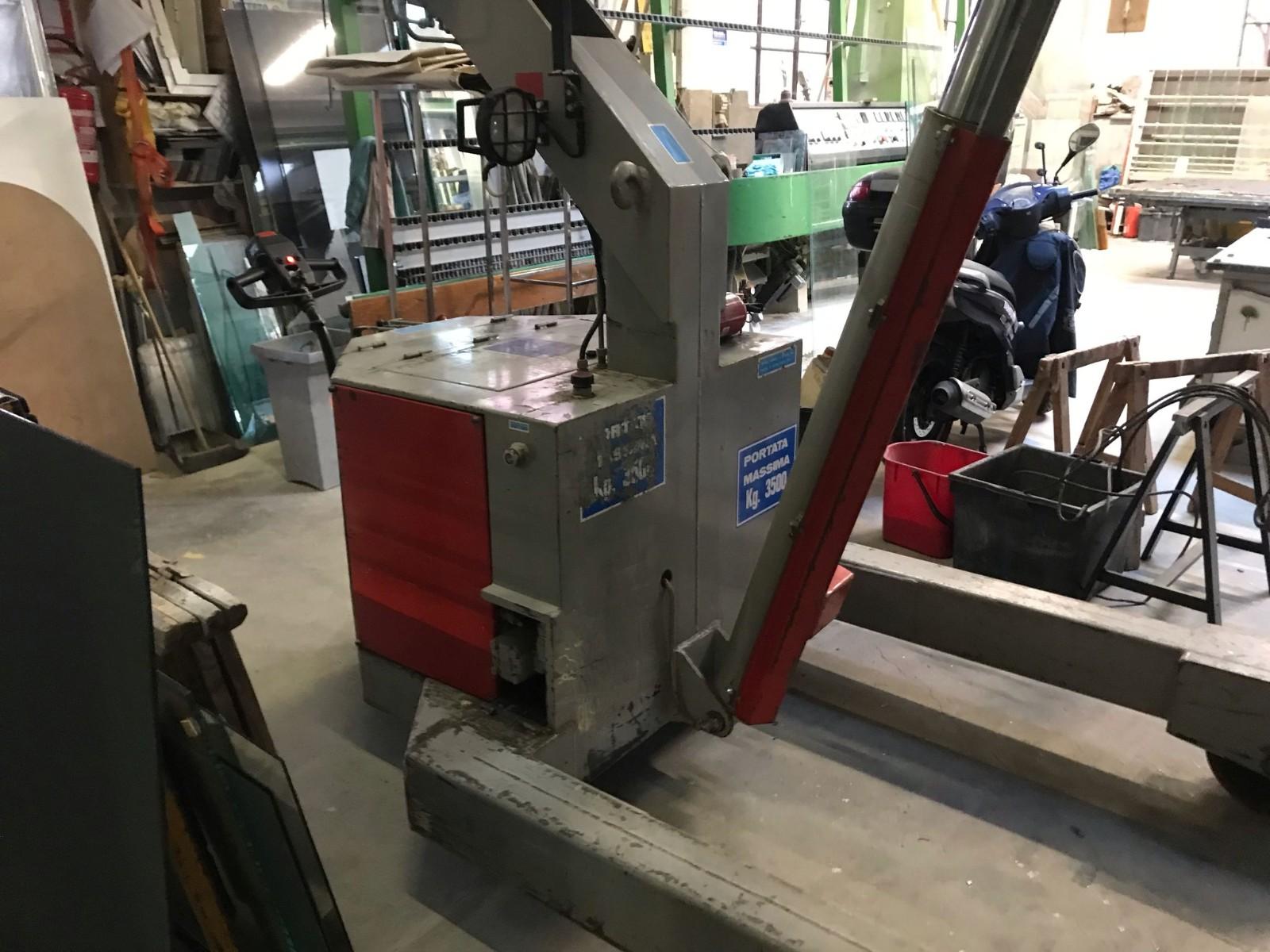 GRU VALLA PORTATA 3500 KG