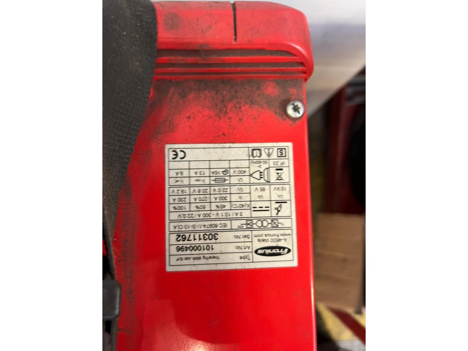 IMPIANTO DUAL ARM CON ROBOT FANIC