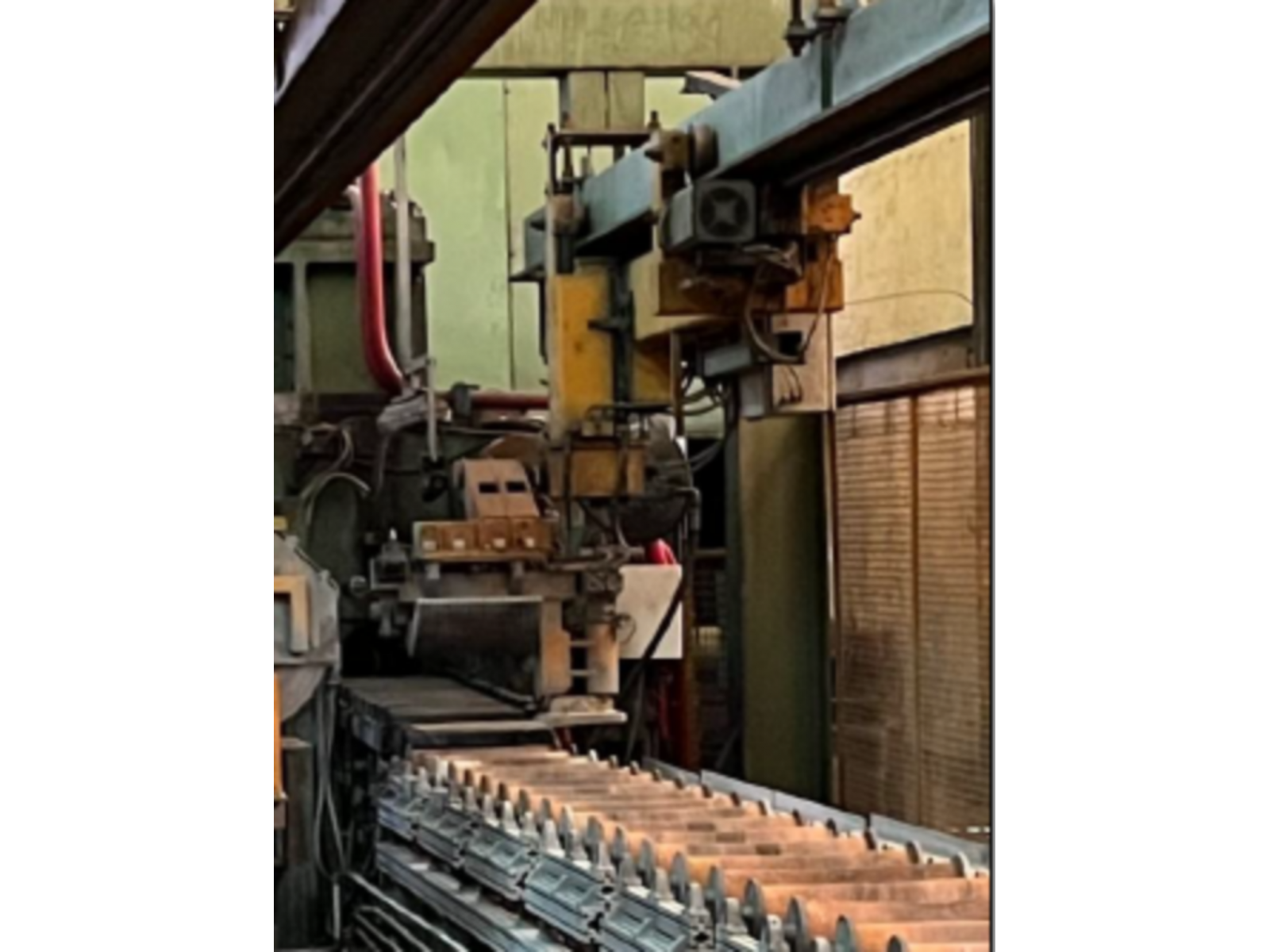 IMPIANTO DI ESTRUSIONE ALLUMINIO