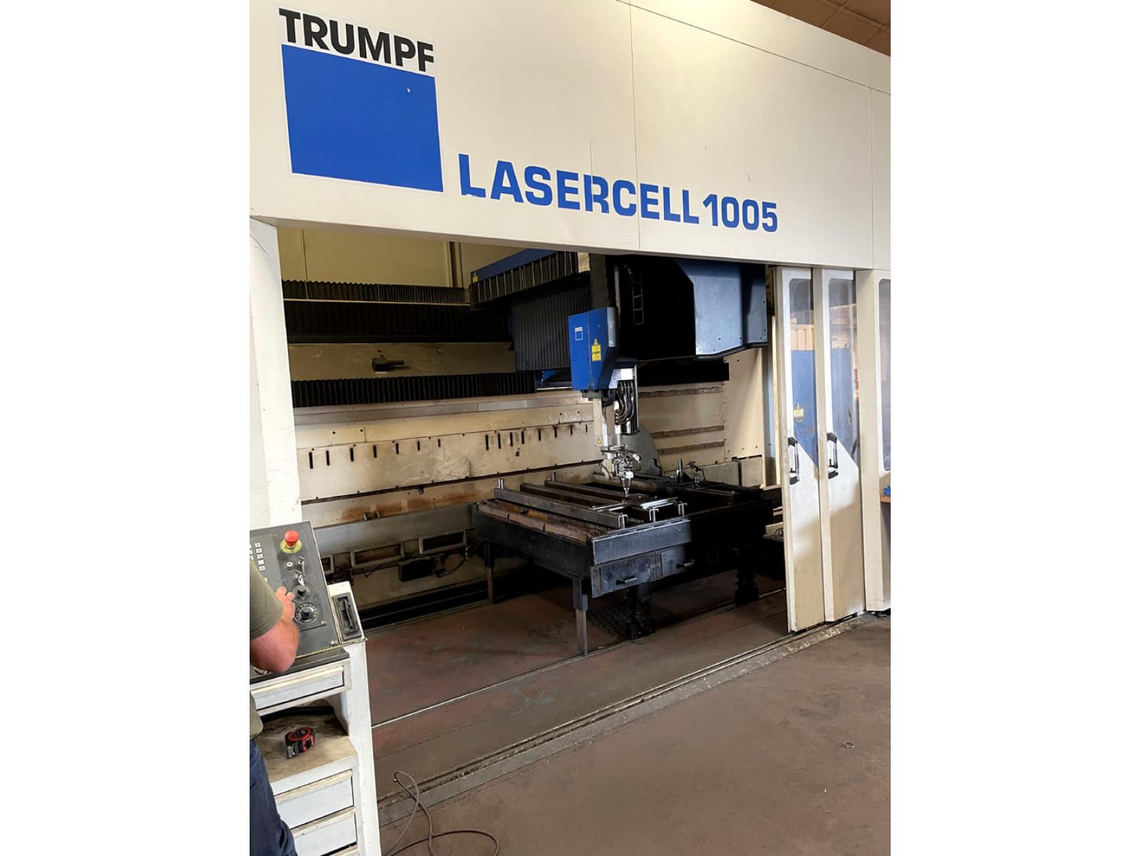 laser co2 : TRUMPF 5 Axes Type : LASERCELL 1005 Anno: 2002