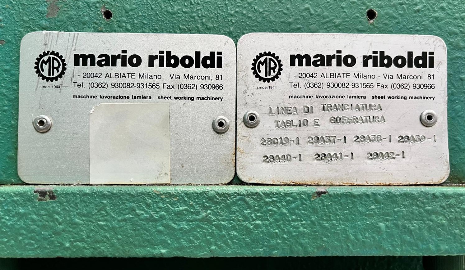 Linea completa marca RIBOLDI per la lavorazione di nastro (coil) di alluminio o acciaio leggero.