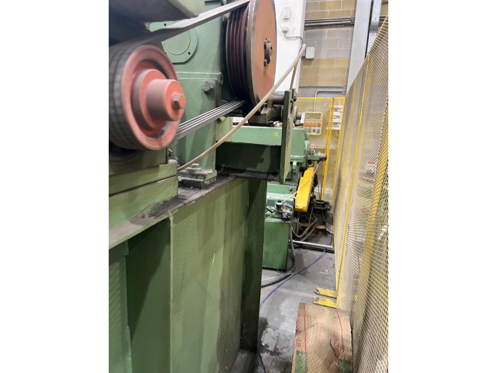 Linea di  taglio in fogli Imal 2000 x 7  ANNO 07--2000  Ottime condizioni.