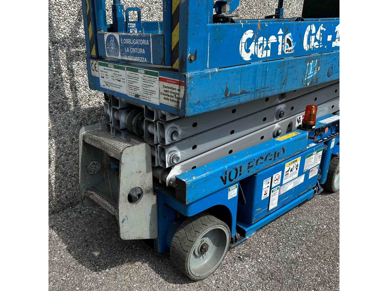 Piattaforma a forbice elettrica aerea - GENIE GS-1930