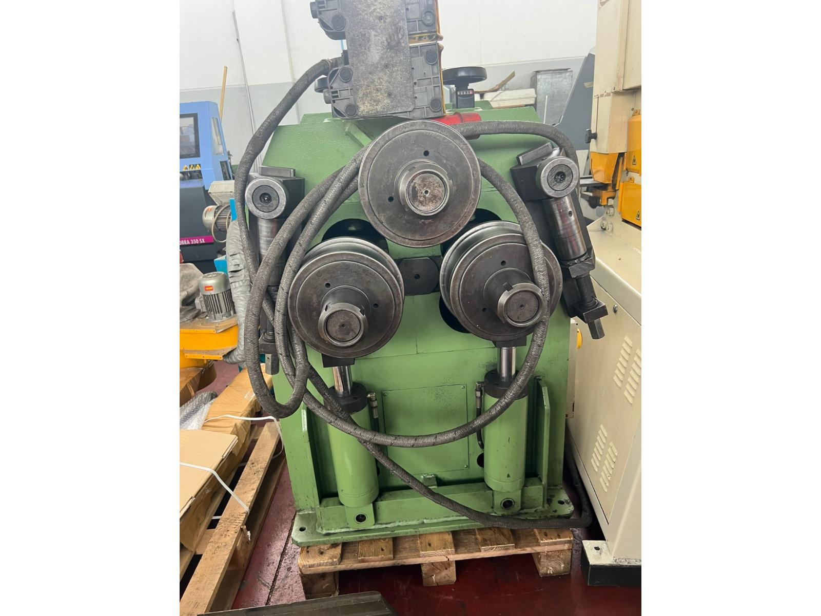 PIEGAPROFILATI COMAC 305 PH