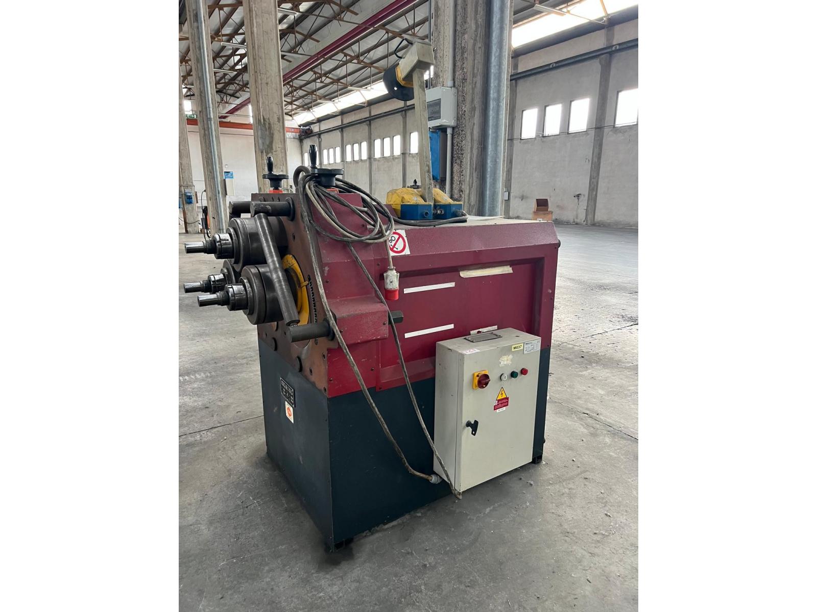 PIEGAPROFILATI TAURING ALFA 60/H2