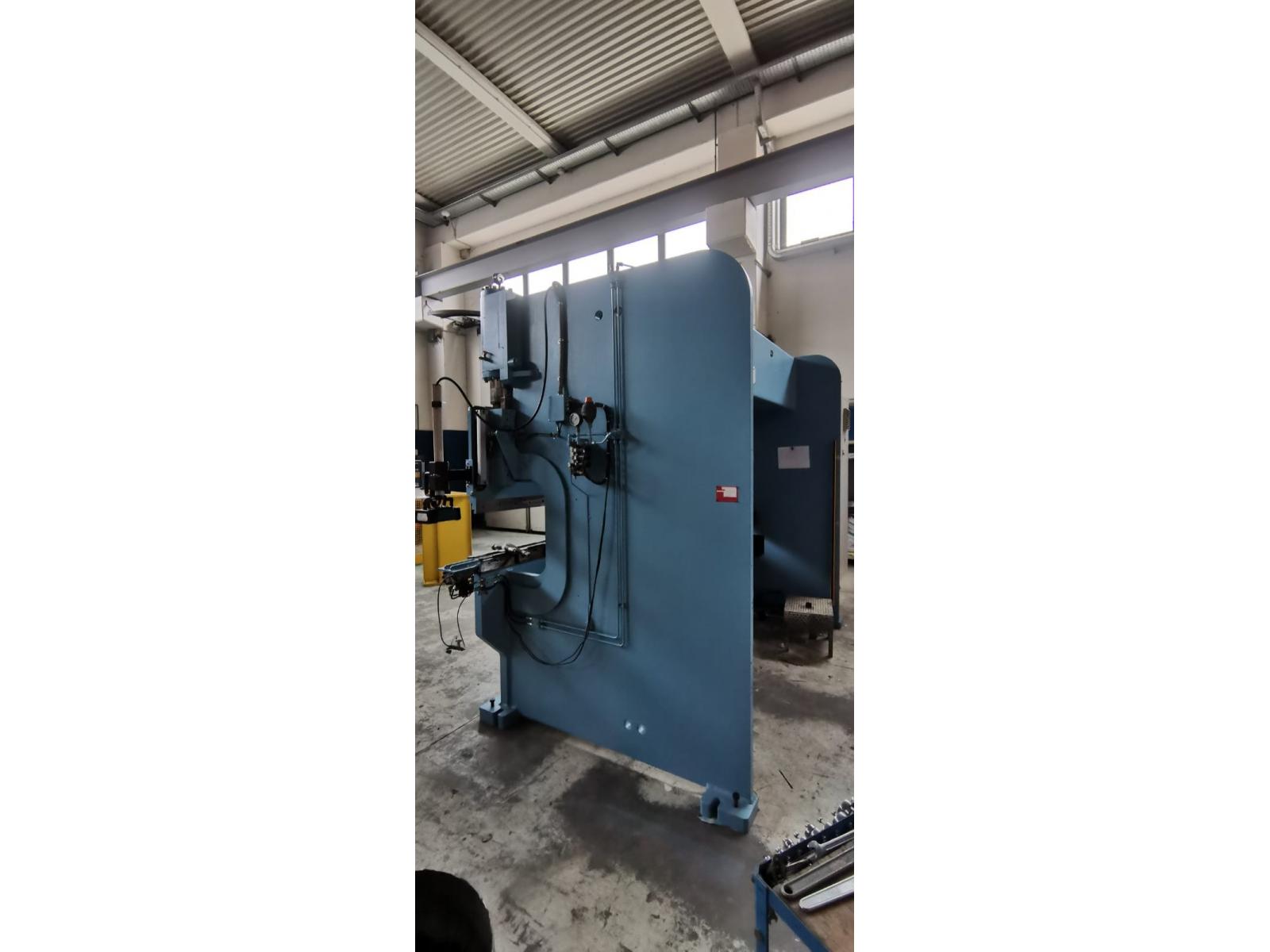 PRESSA PIEGATRICE COLGAR 3200 x 100 ton