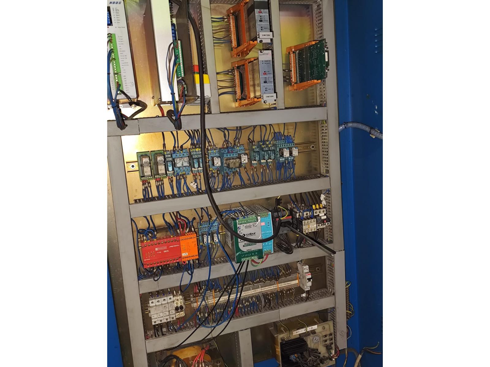 PRESSA PIEGATRICE FARINA da 80 Ton x 3 mt.