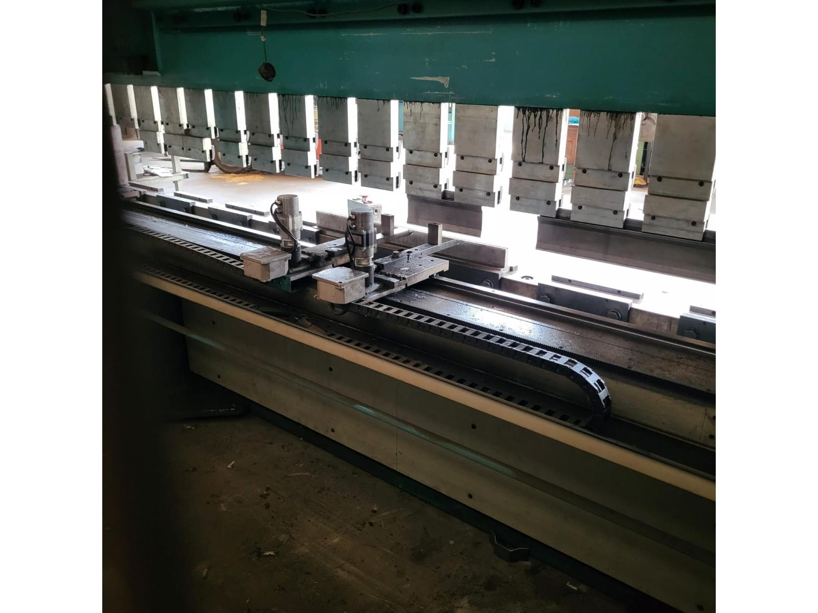 PRESSA PIEGATRICE VIMERCATI 80X4175