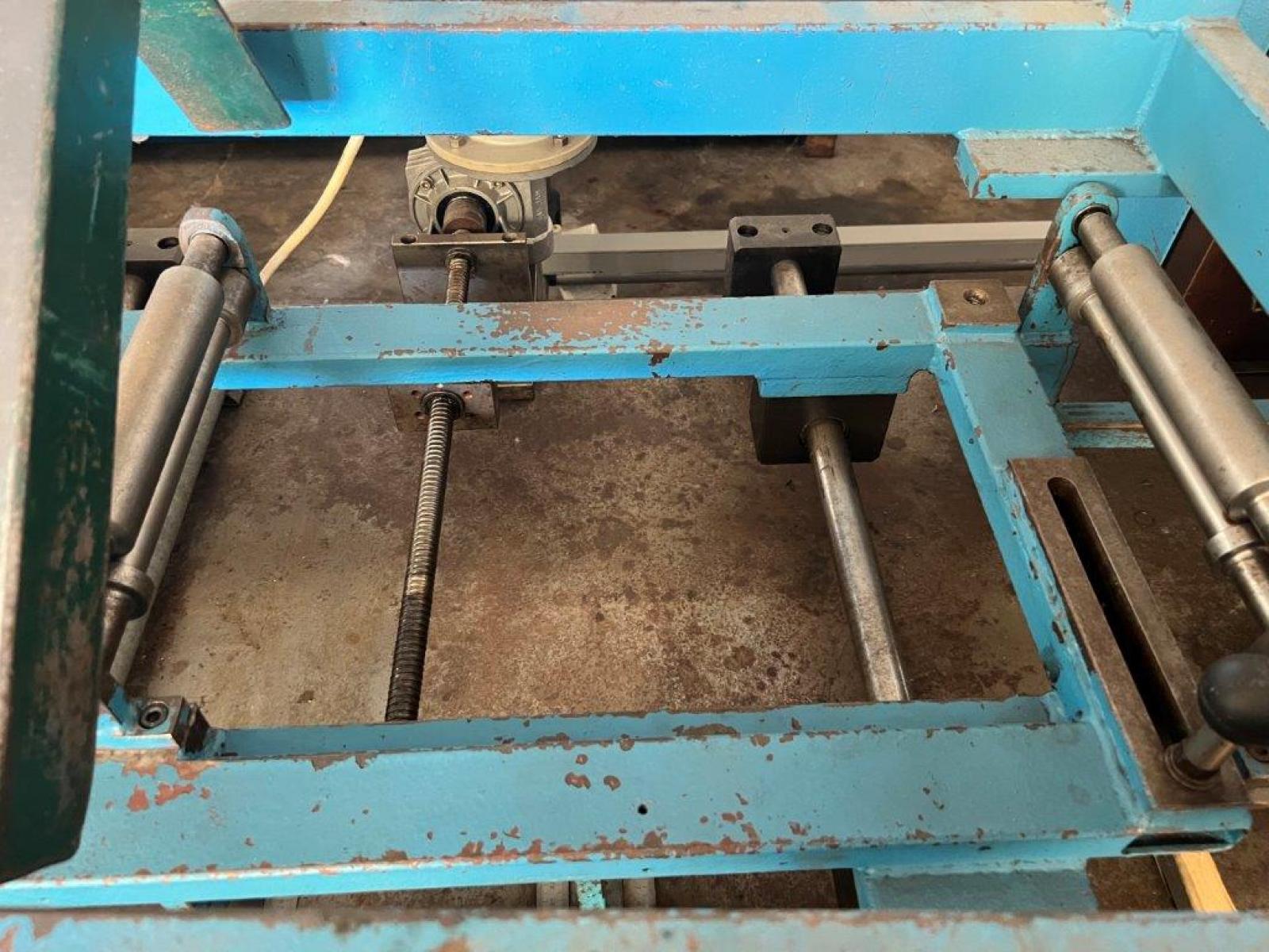 Rotella linea di taglio €1500