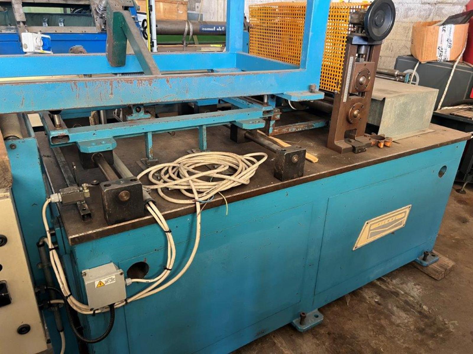 Rotella linea di taglio €1500