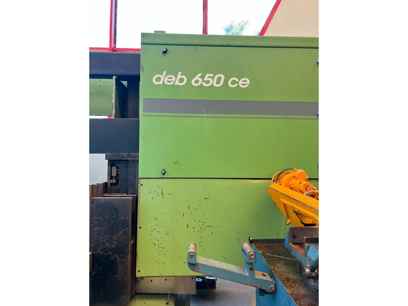 SEGATRICE MISSLER DEB 650  CE