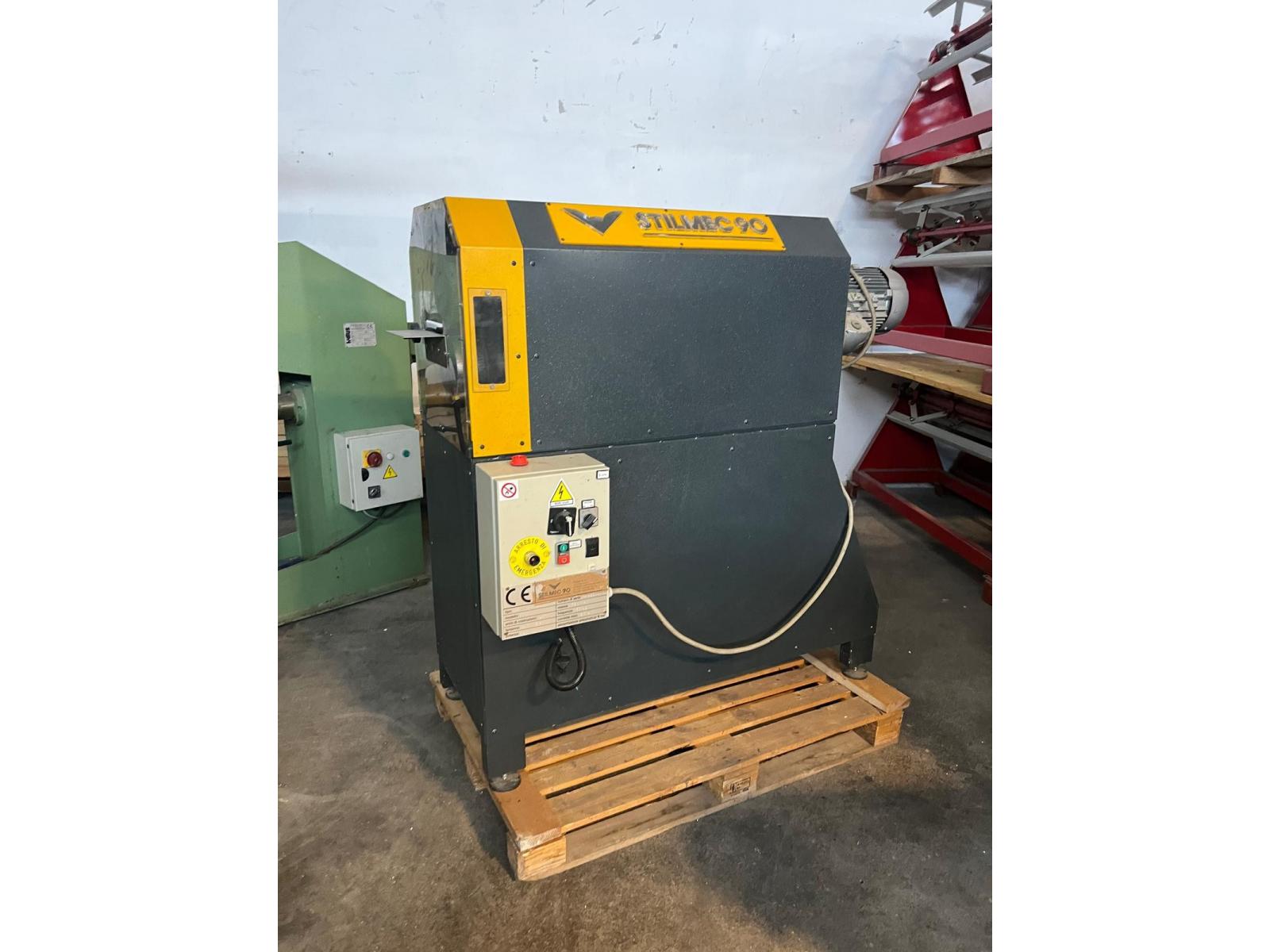 Spatolatrice STILMEC 90 , Allarga il piatto, anno 2011