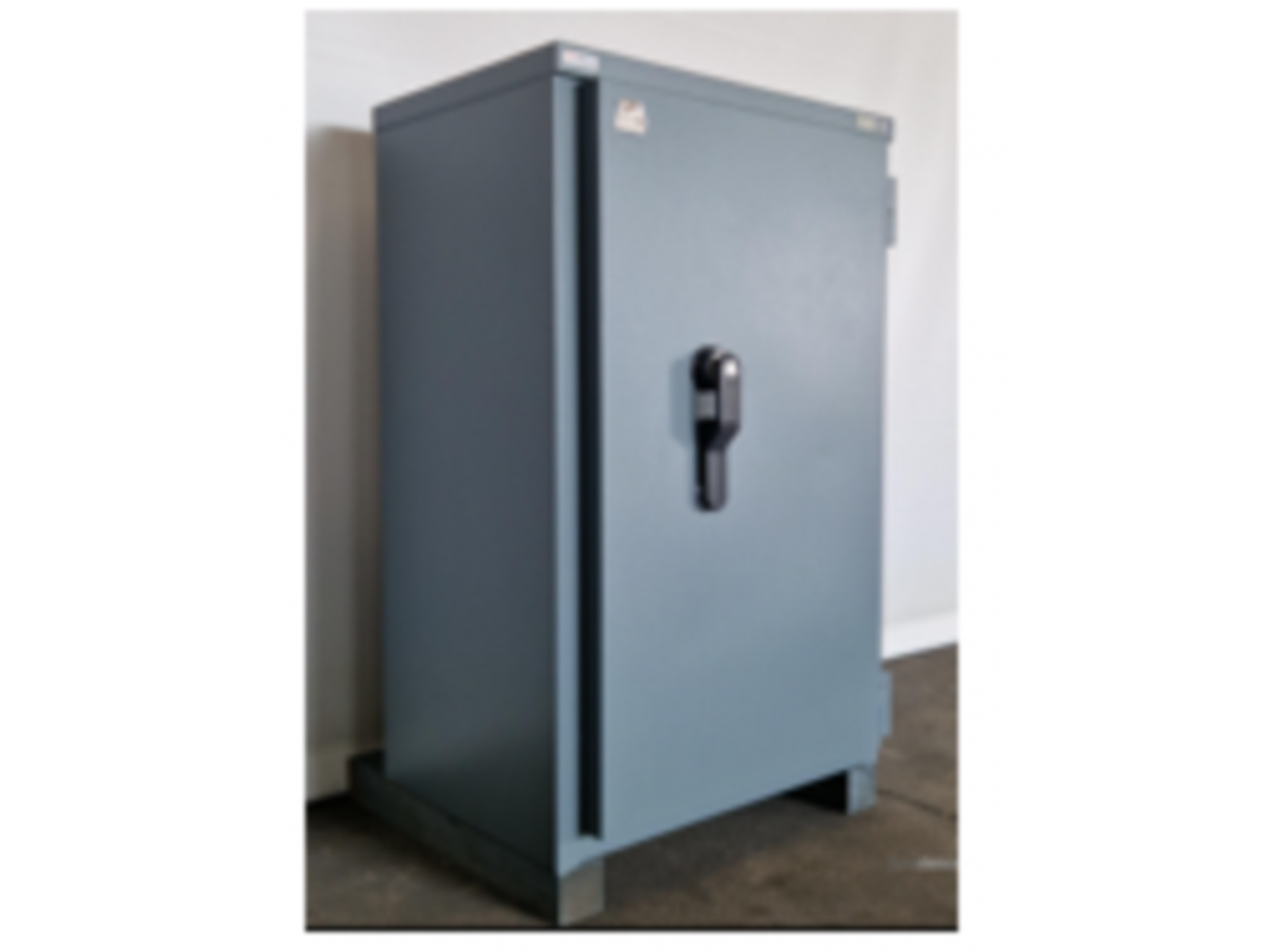STOCK DI ARMADI CORAZZATI E CASSAFORTE ET035