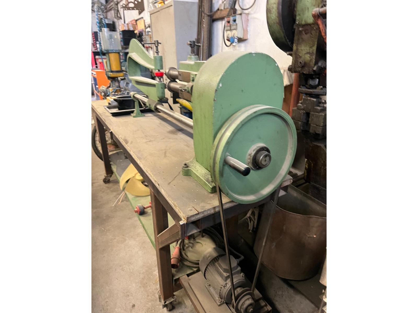 TAGLADISCHI HYLLUS CON MOTORE