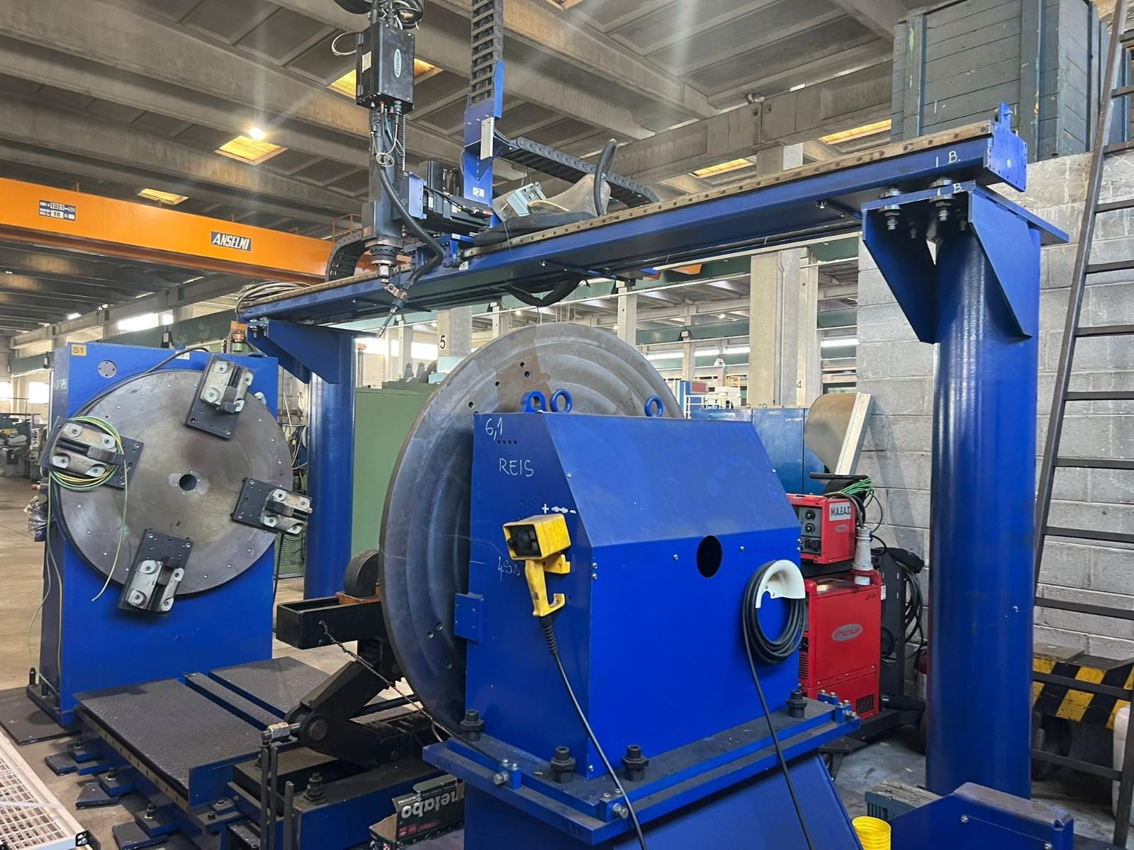 TRAVI DI SALDATURA REIS CON POSIZIONATORE E SALDATRICE