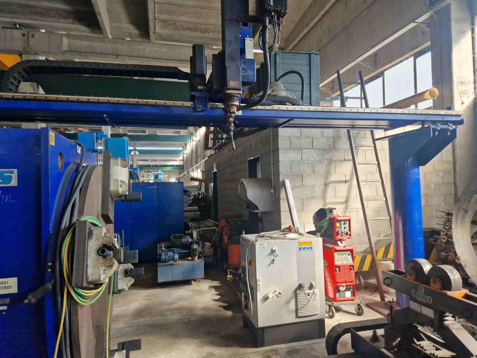 TRAVI DI SALDATURA REIS CON POSIZIONATORE E SALDATRICE