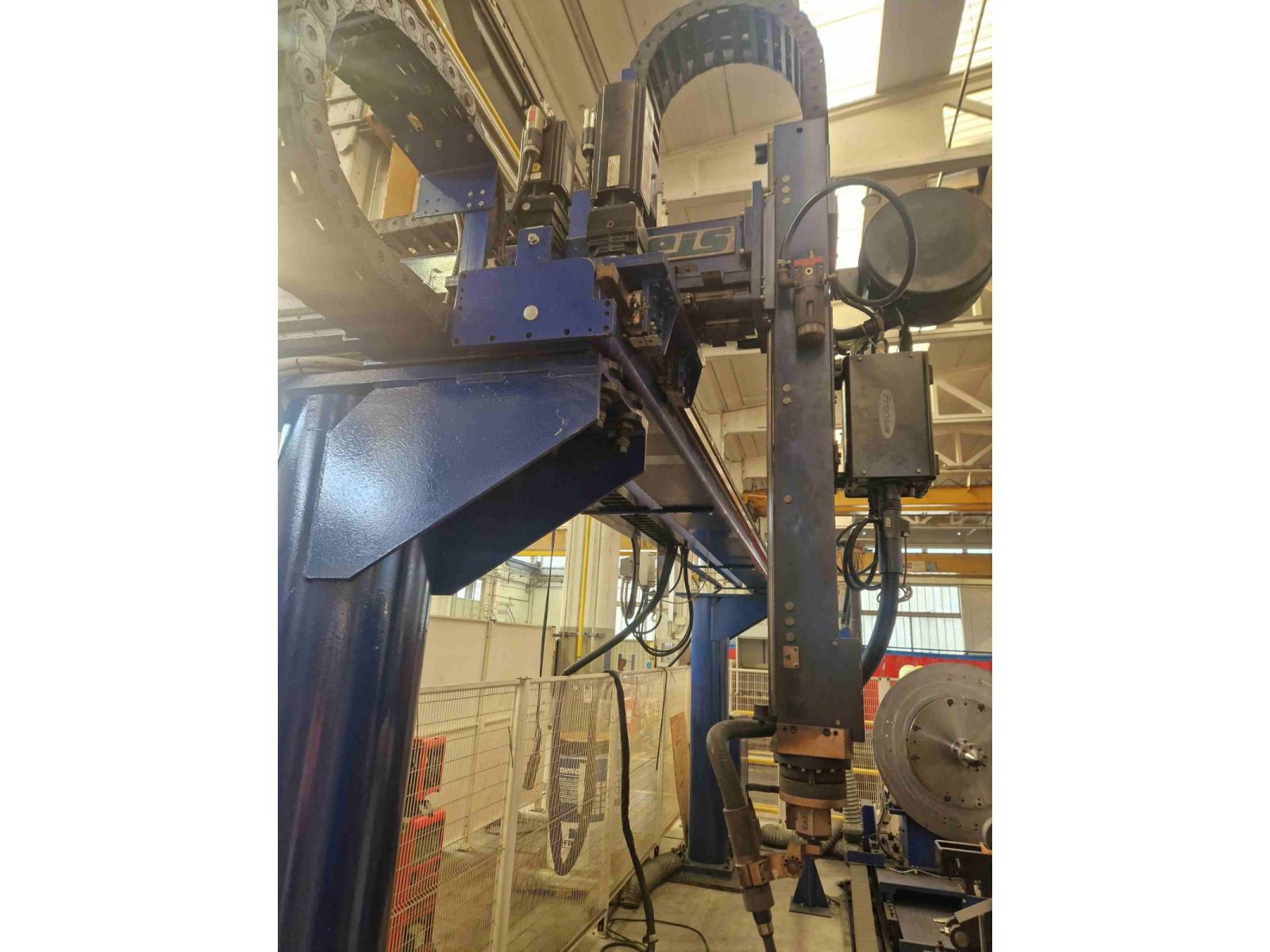 TRAVI DI SALDATURA REIS CON POSIZIONATORE E SALDATRICE