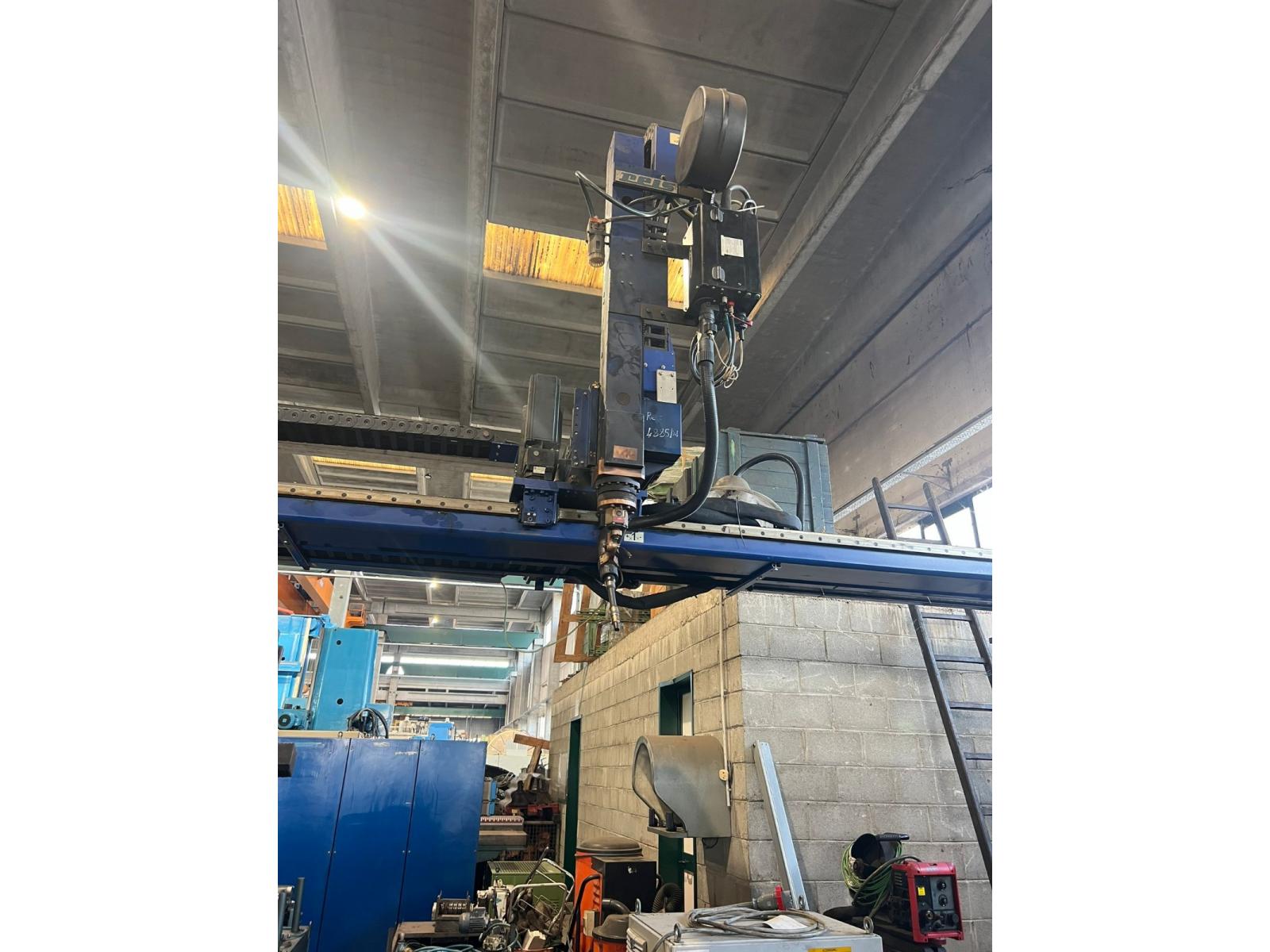 TRAVI DI SALDATURA REIS CON POSIZIONATORE E SALDATRICE